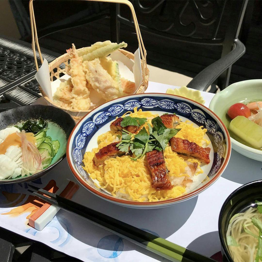ラビアンローズ上野芝 イベント食