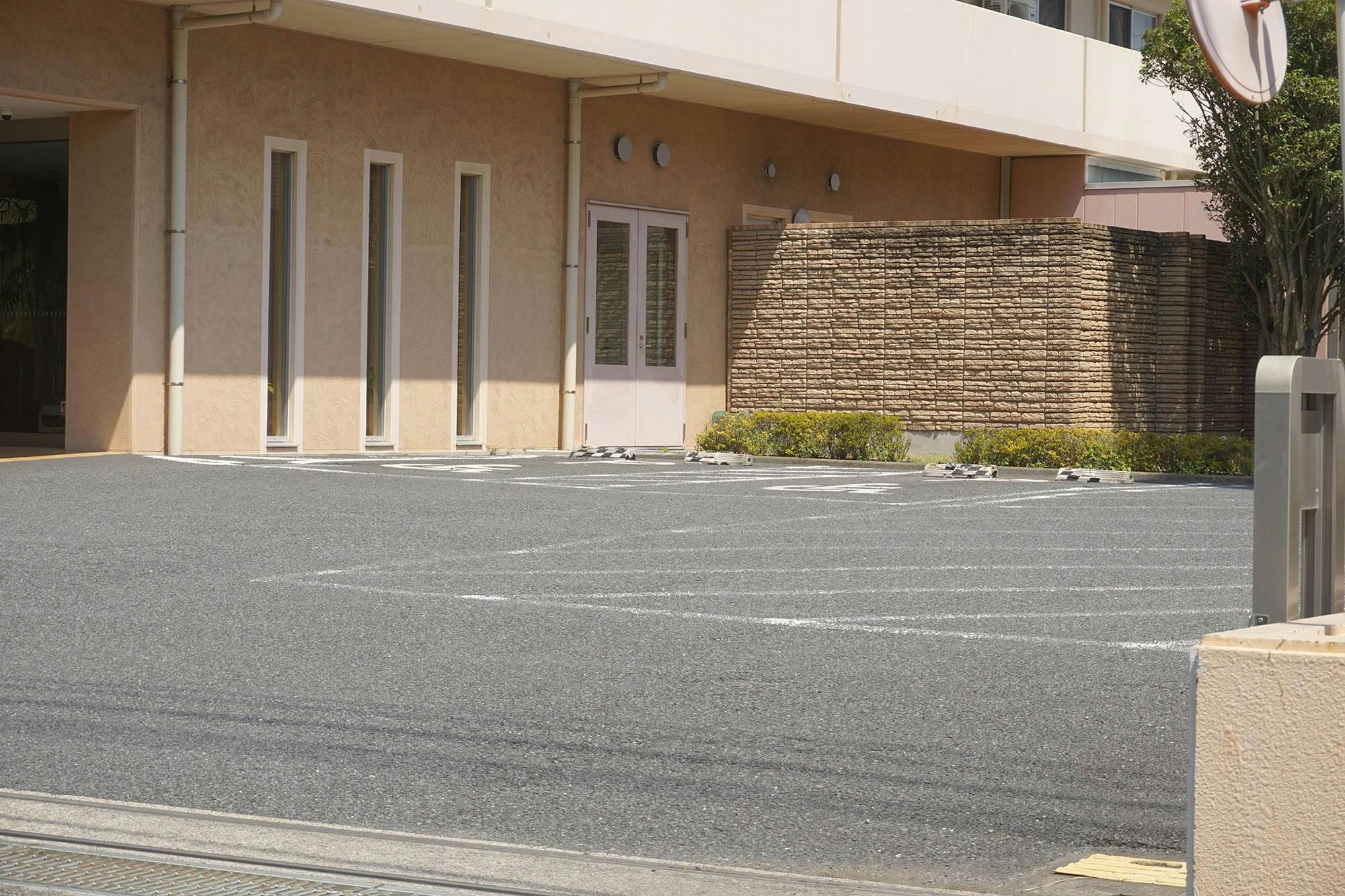 ブリスイン野田新館 駐車場