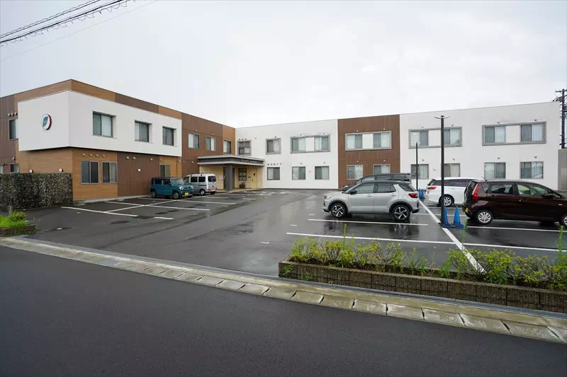 ゴールドエイジ佐千原 外観