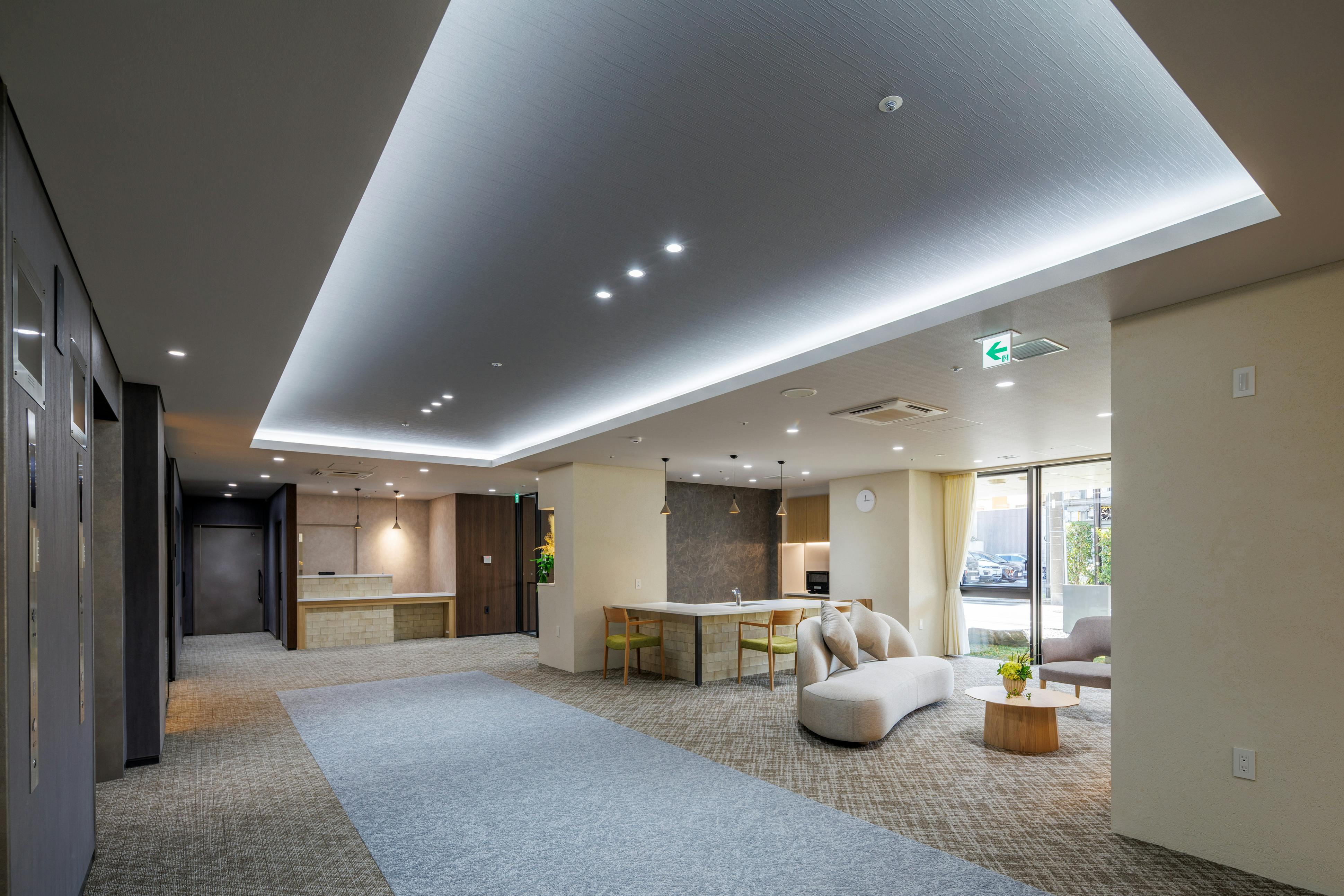 チャーム六郷 エントランスホール