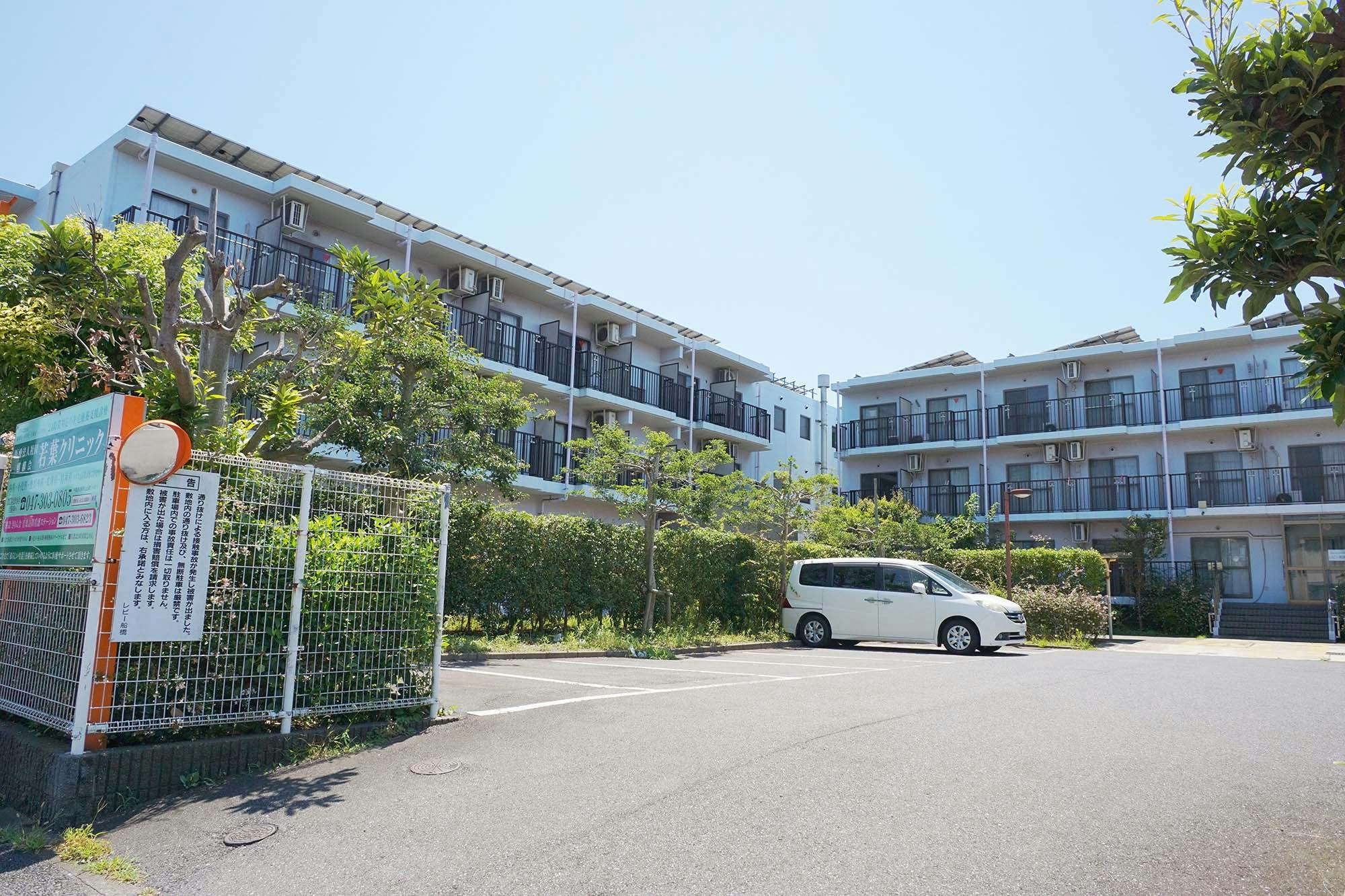 住宅型有料老人ホームレビー船橋 駐車場