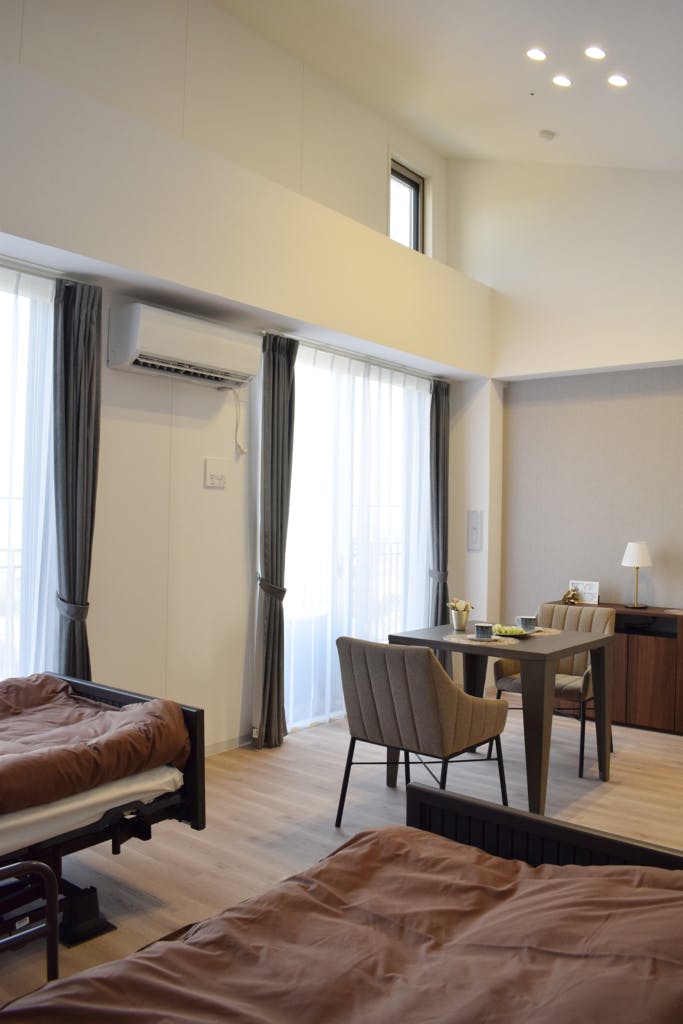 ニチイメゾン箕面白島 居室（2人部屋）