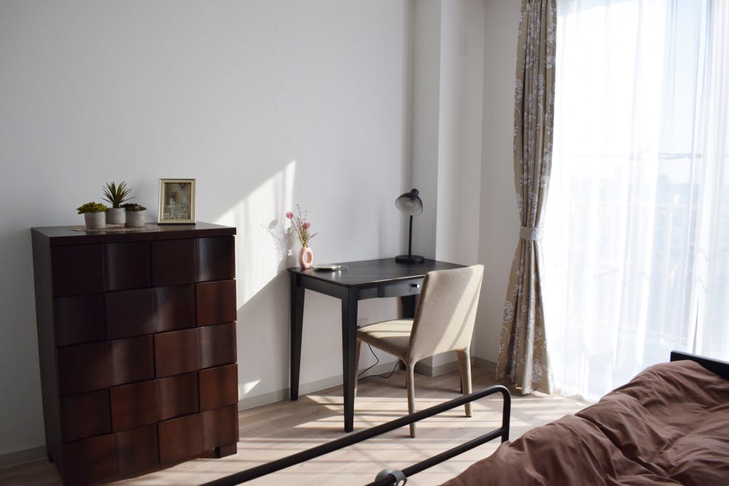 ニチイメゾン箕面白島 居室（1人部屋）