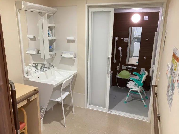 ココファン東静岡 浴室