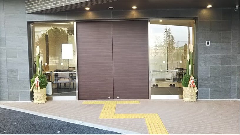ローベル西台 エントランス
