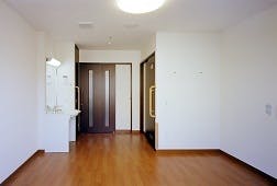 そんぽの家 弁天町 居室