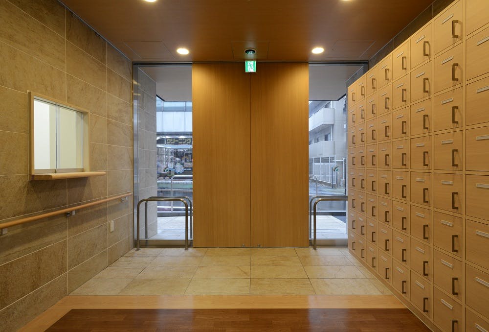 ホームステーション清瀬 風除室