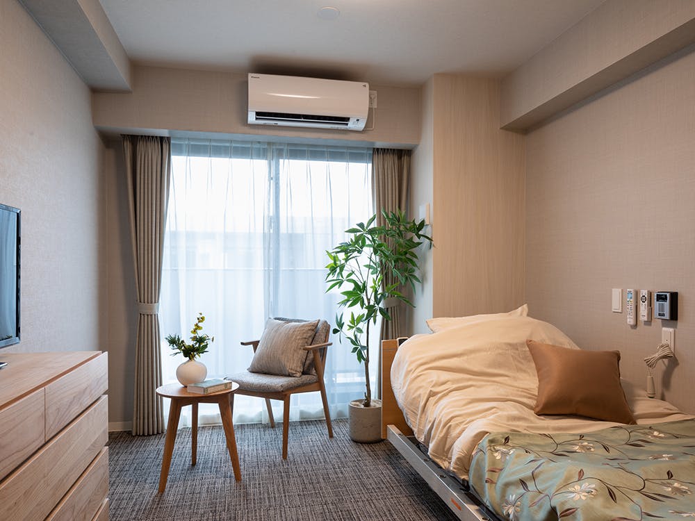 チャームスイート四谷 居室