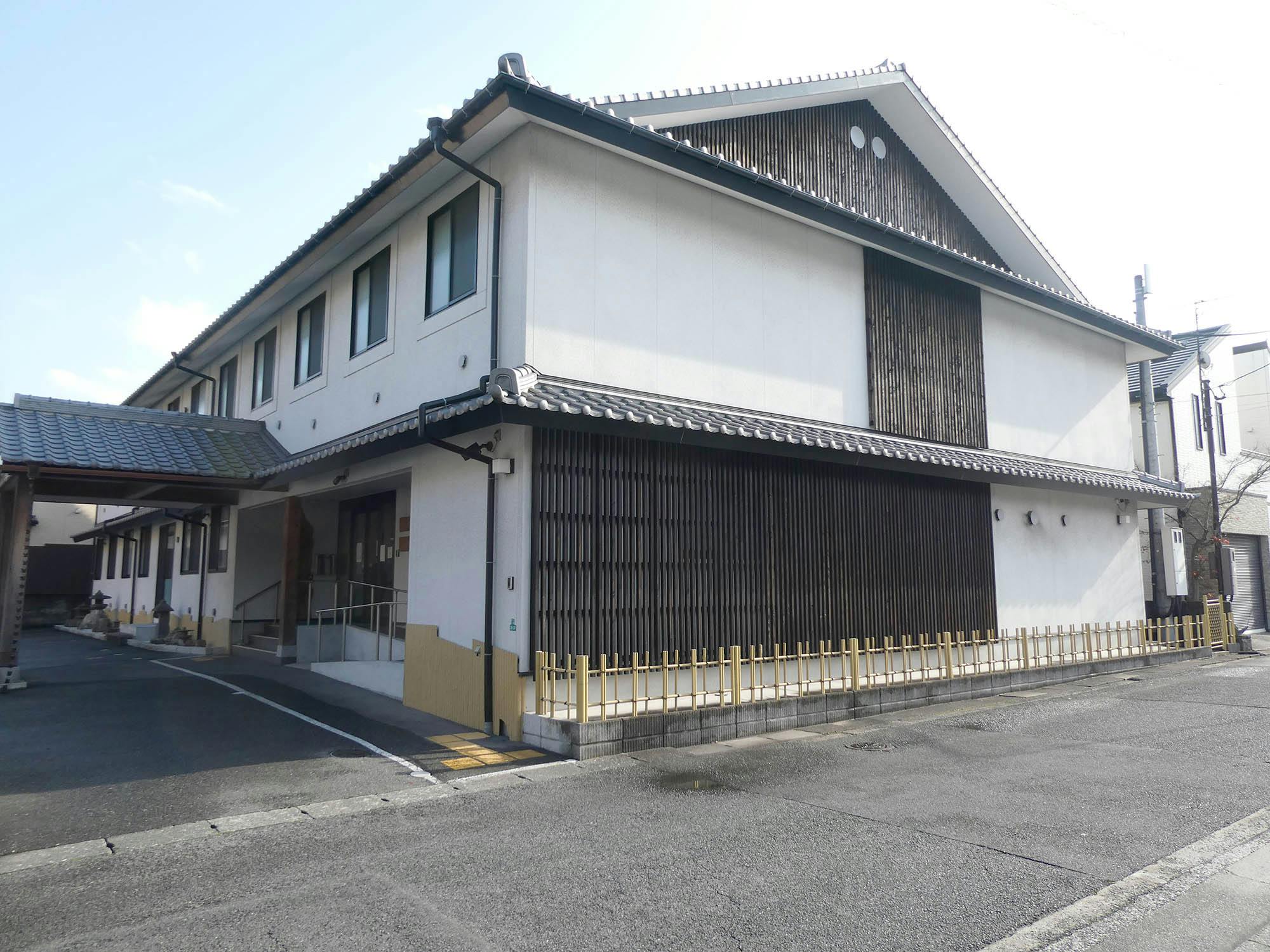 住宅型有料老人ホーム ふれあい家族徳力 外観