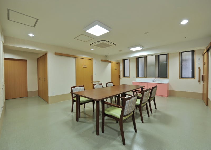 サービス付高齢者向け住宅すまいるらいふ リビング