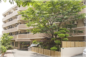 介護付有料老人ホーム到津の森 外観