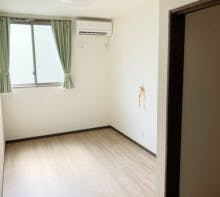 ニュールクス八尾 居室