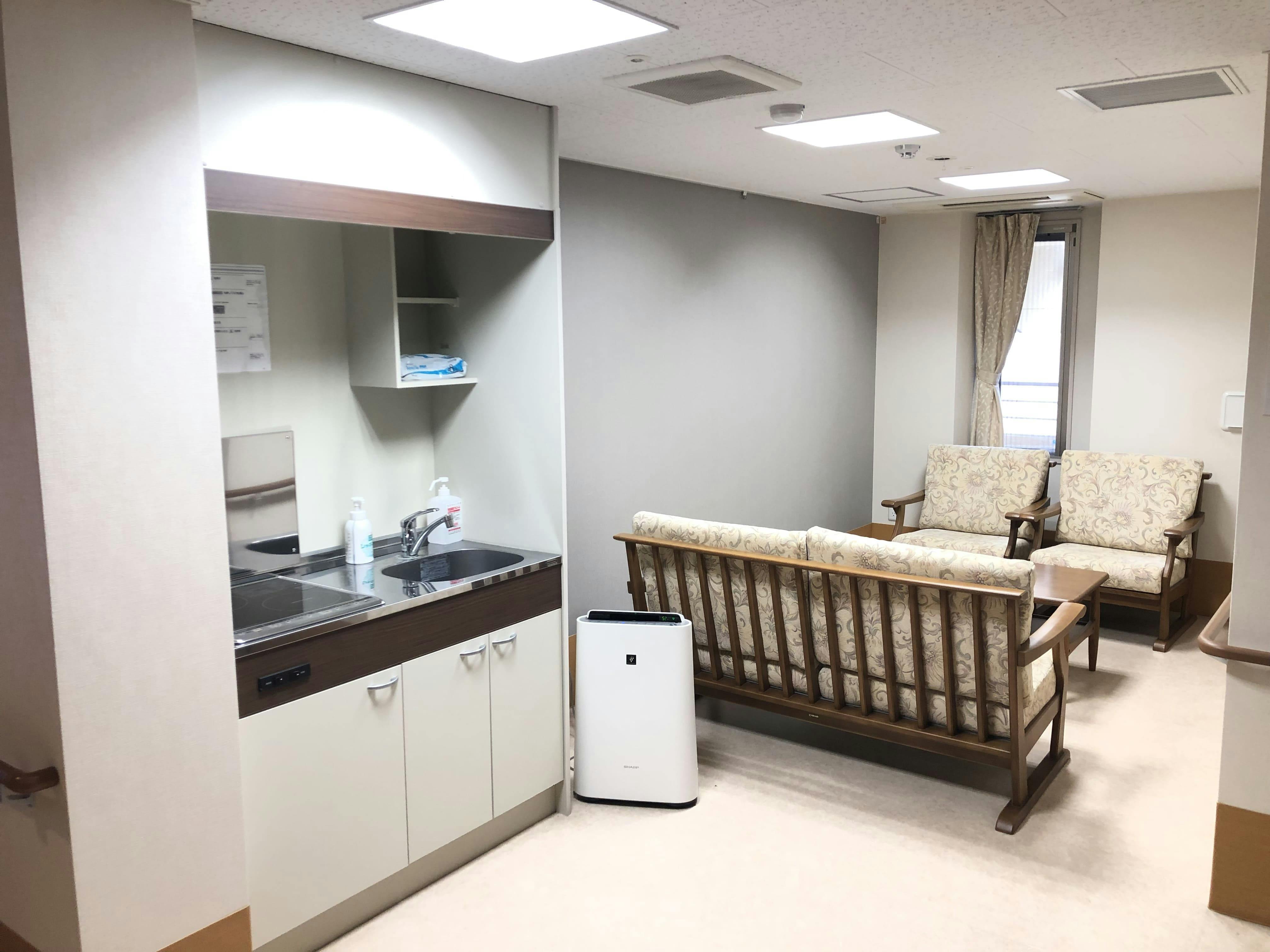 ココファン片倉 談話室