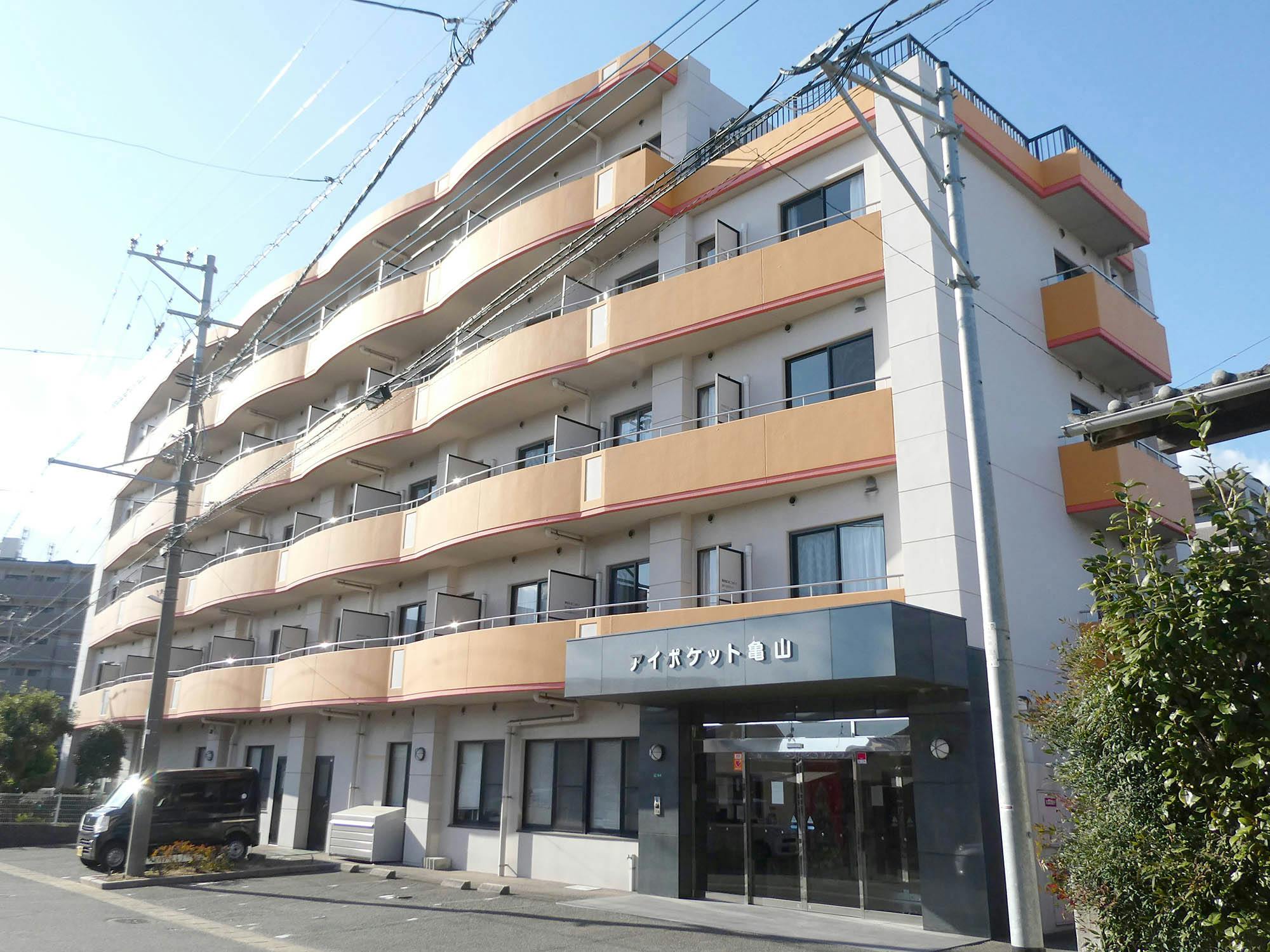 有料老人ホームアイポケット亀山 外観