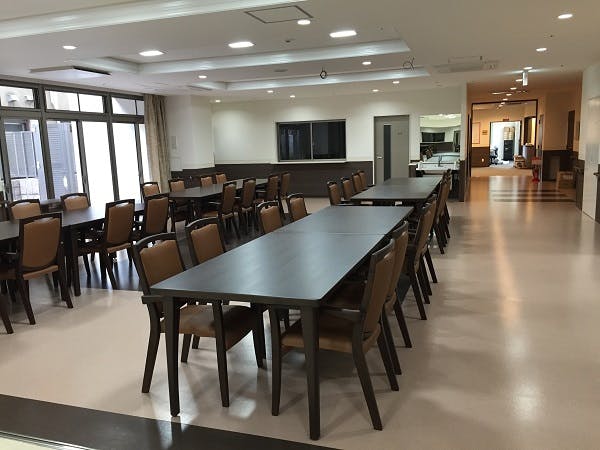 ソレイユとよなか 食堂