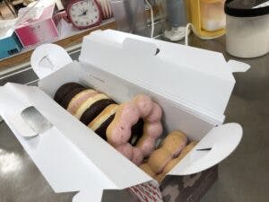 愛の家グループホーム大阪松 おやつレク