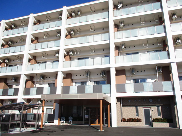 サービス付き高齢者向け賃貸住宅パレ・ルーチェ仲間町 外観