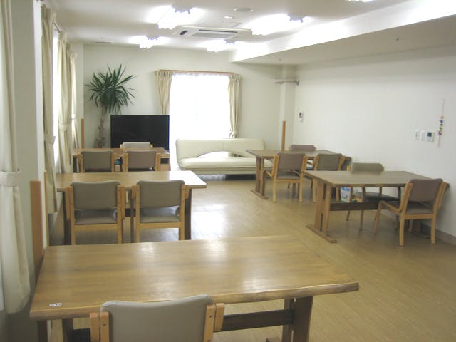 ライフコート貝塚 食堂