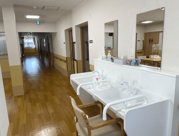 グループホームつどい松葉町 洗面台
