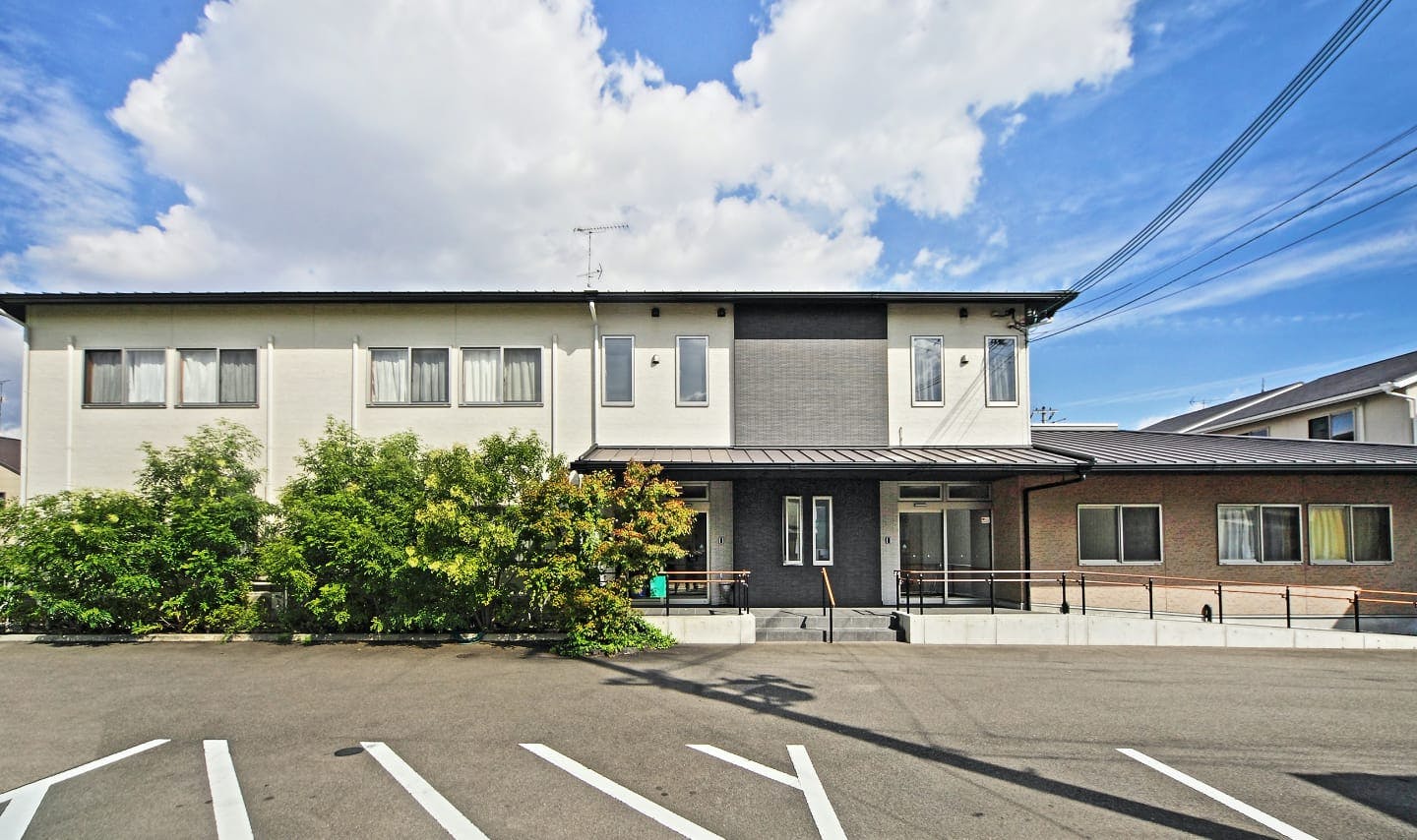 グランメゾン輪舞館京都羽束師 外観