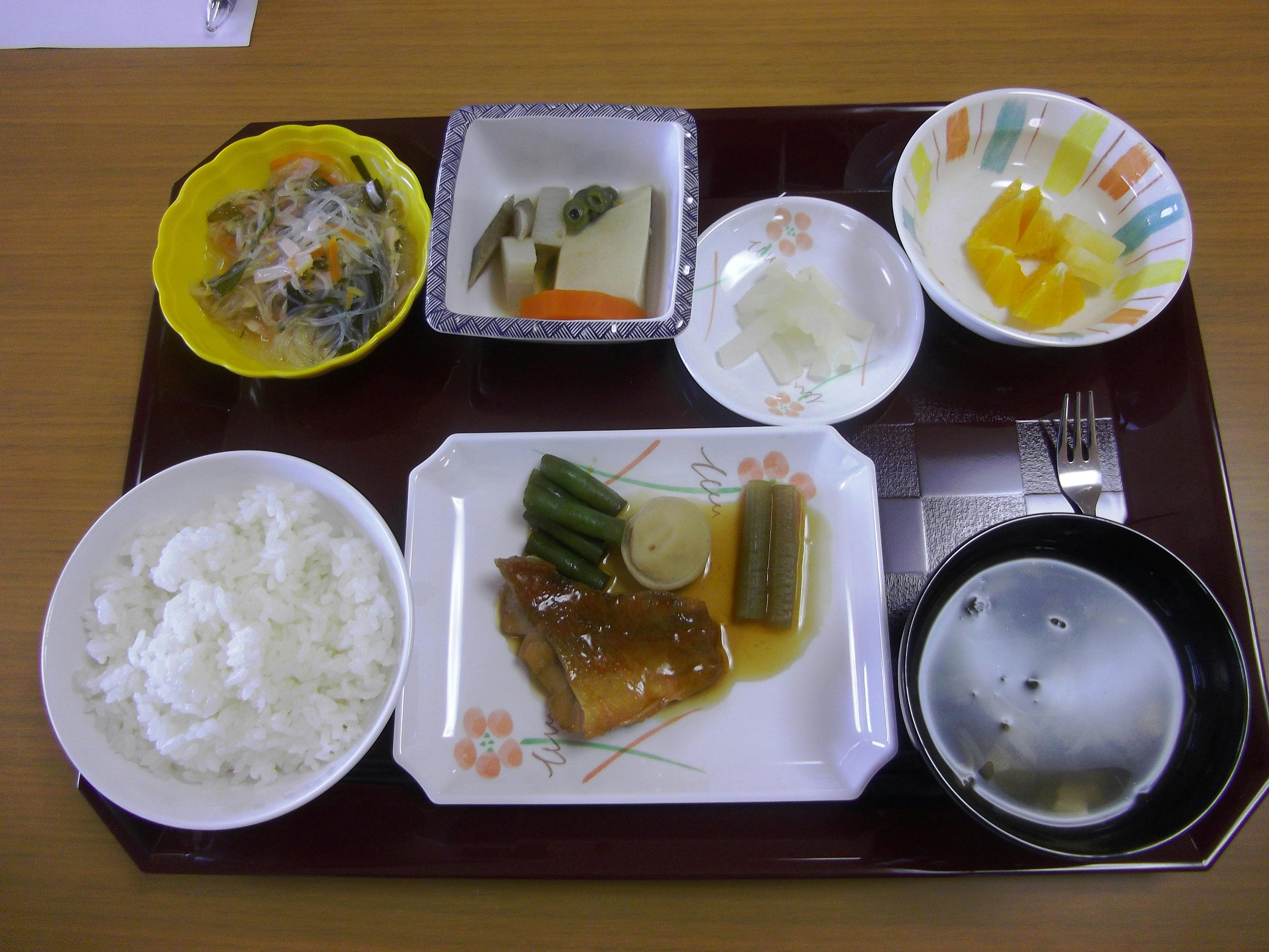 新緑泉佐野 食事
