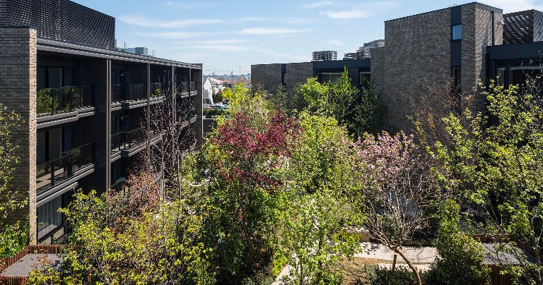 パークウェルステイト浜田山 プライベートガーデン「彩の庭」