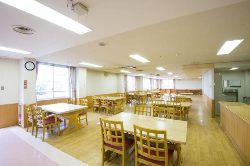 介護付有料老人ホーム そんぽの家 羽村 ダイニング