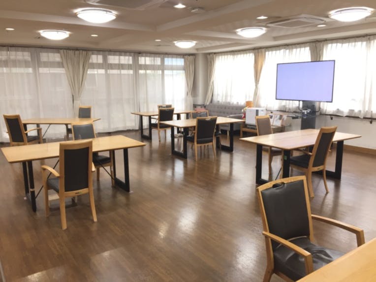 そんぽの家 茶屋が坂 食堂
