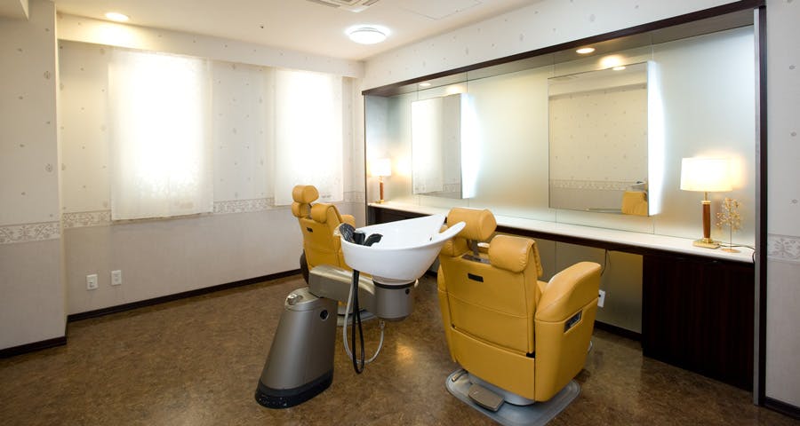 トラストガーデン用賀の杜 ヘアサロン