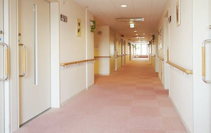 スーパーコート平野 廊下
