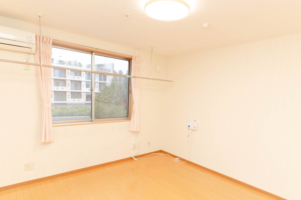 シニアホームこもれび 部屋