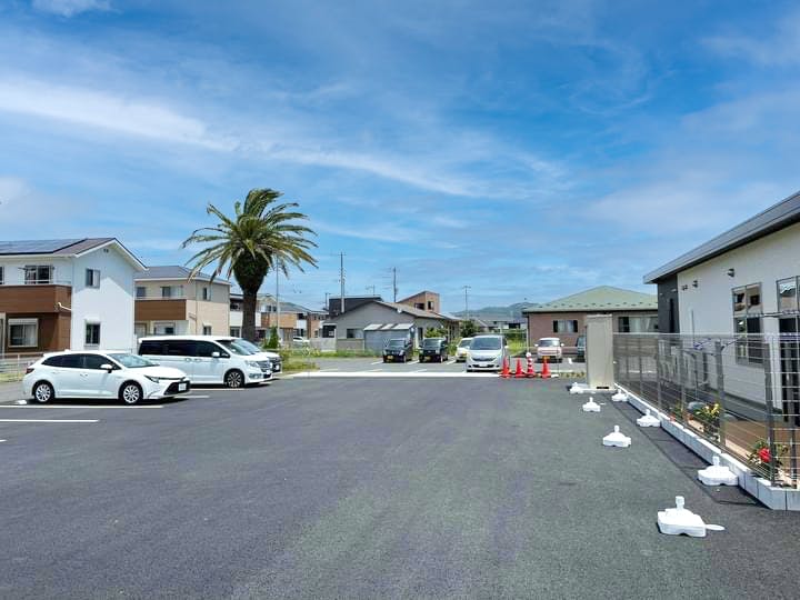 愛の家グループホーム館山亀ヶ原弐番館 駐車場