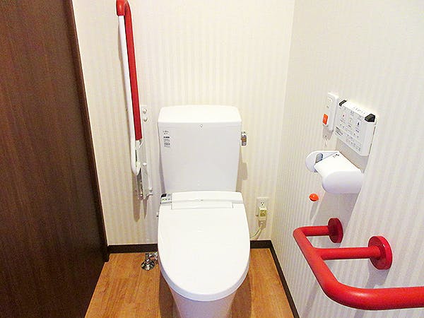 サービス付き高齢者向け住宅まごの手Ⅱ号館 居室（トイレ）