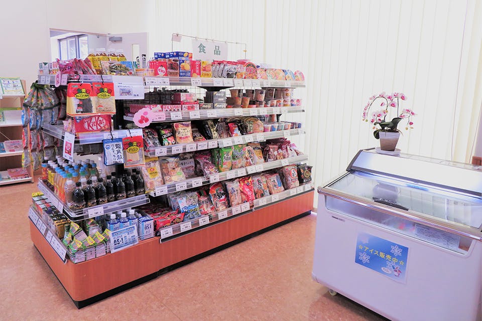 サンクス高田自在館響 「サンクス高田」売店