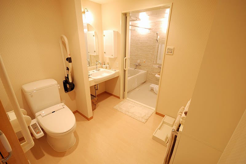 ニチイメゾン稲毛 夫婦部屋浴室