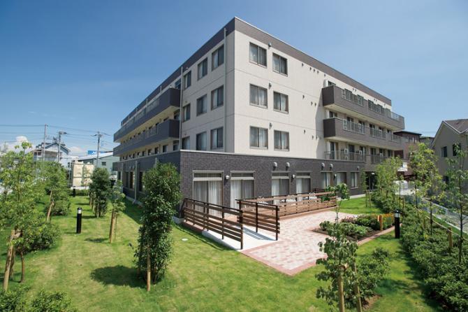 SOMPOケア ラヴィーレ草加松原 外観