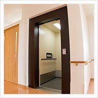 有料老人ホーム花梨 エレベーター