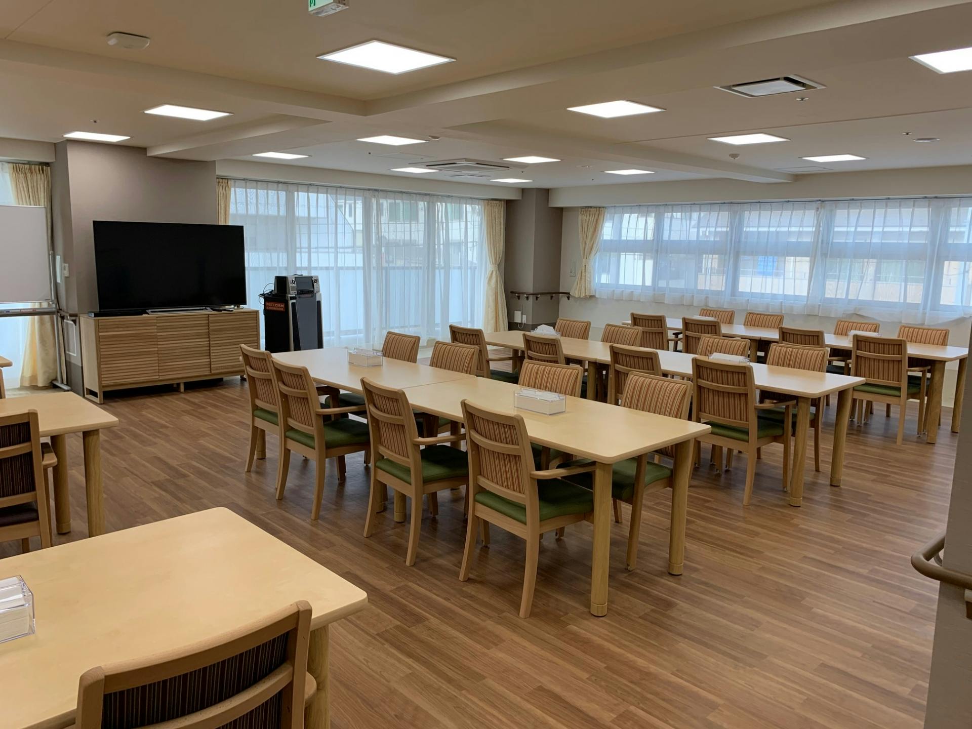 ホームステーションらいふ羽田大鳥居 食堂