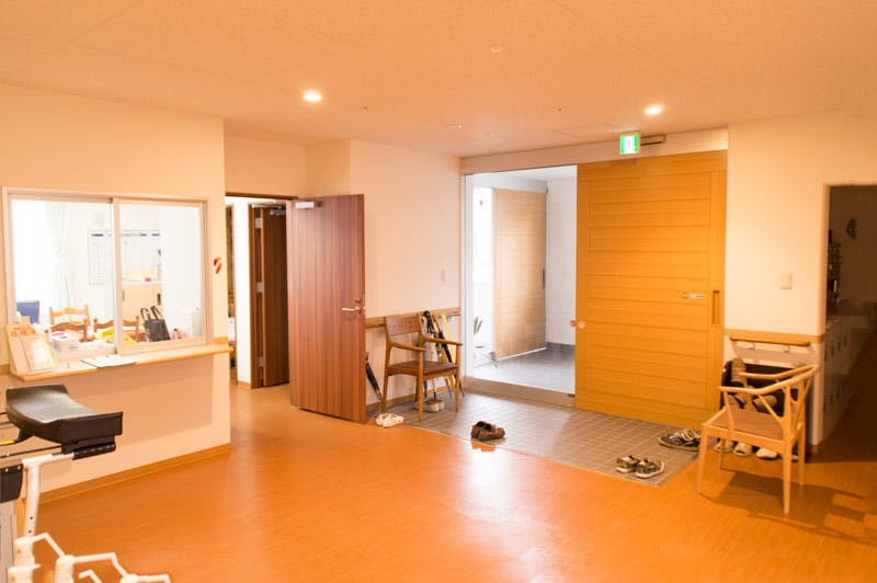 サンヴィレッジ西野 管理オフィス／エントランス