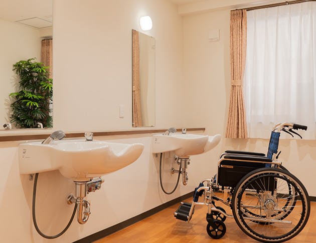 リアンレーヴ鶴巻温泉 理美容室