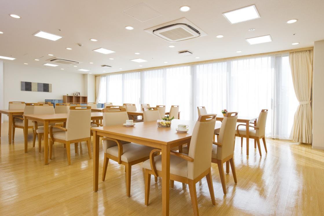 まどか有松 2F リビングルーム兼食堂兼機能訓練室