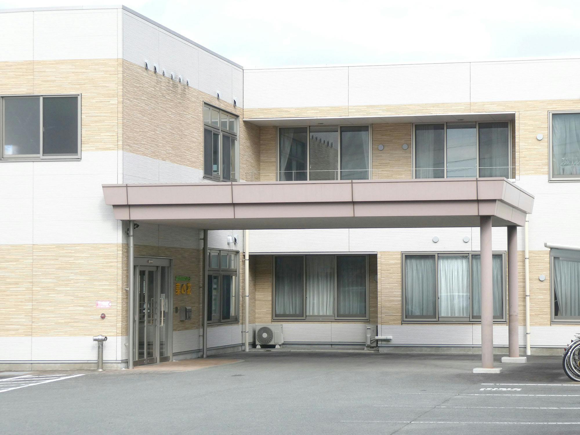 住宅型有料老人ホーム 菜の花 入口