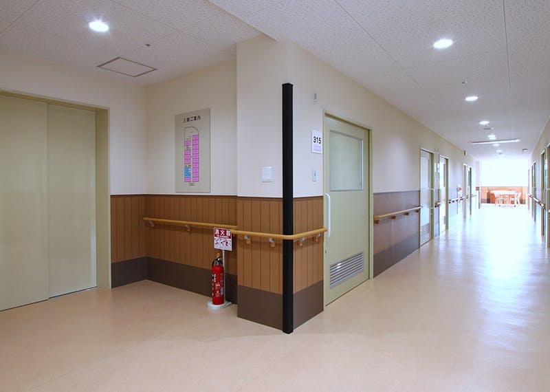 ケアホーム茶ノ木台くらぶ 廊下