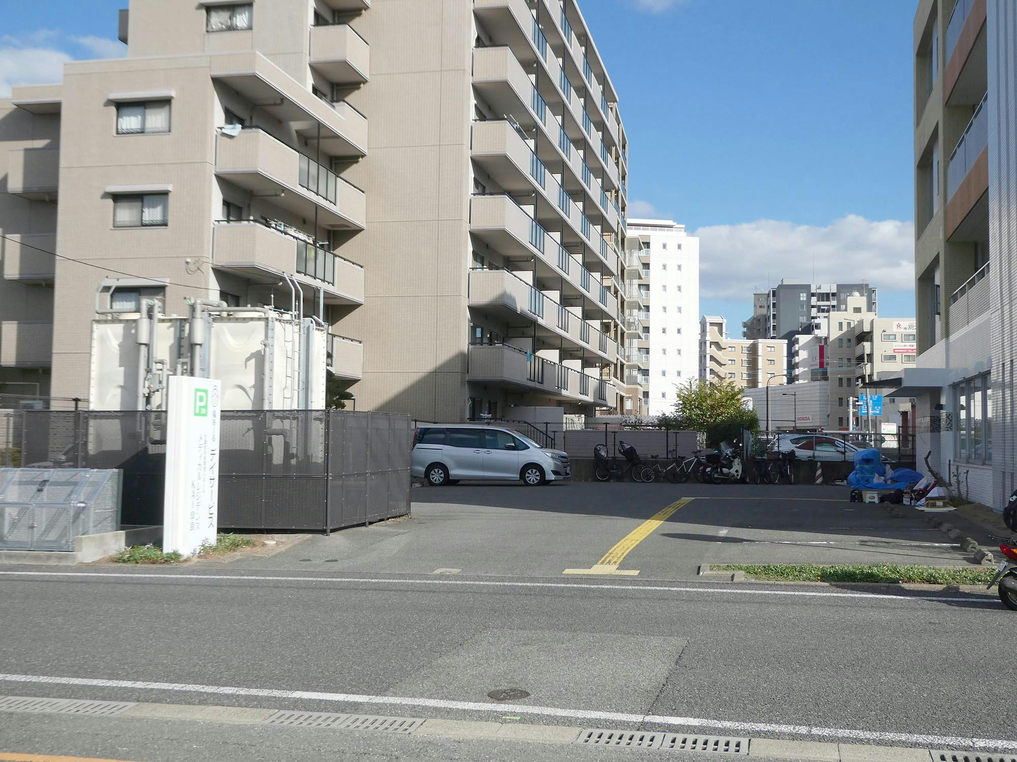 メディカルレジデンスKAI早良 駐車場