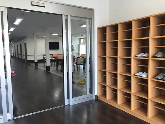 港区宝神有料老人ホームくすの木 宝来 エントランス