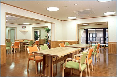 有料老人ホーム 百々花 食堂