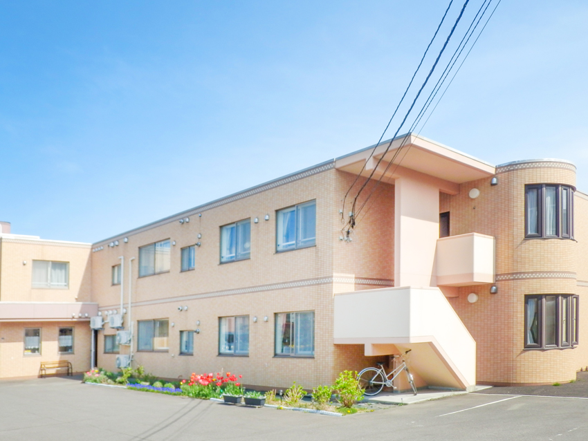 愛の家グループホーム札幌川沿 外観