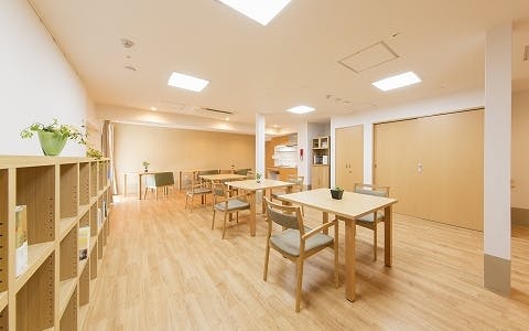 ディーフェスタ西船橋 談話室