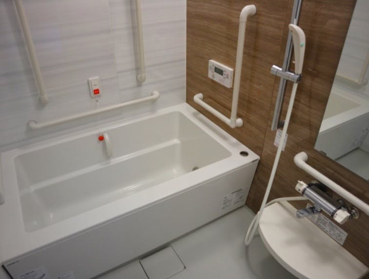 そんぽの家Ｓ夙川香櫨園 浴室