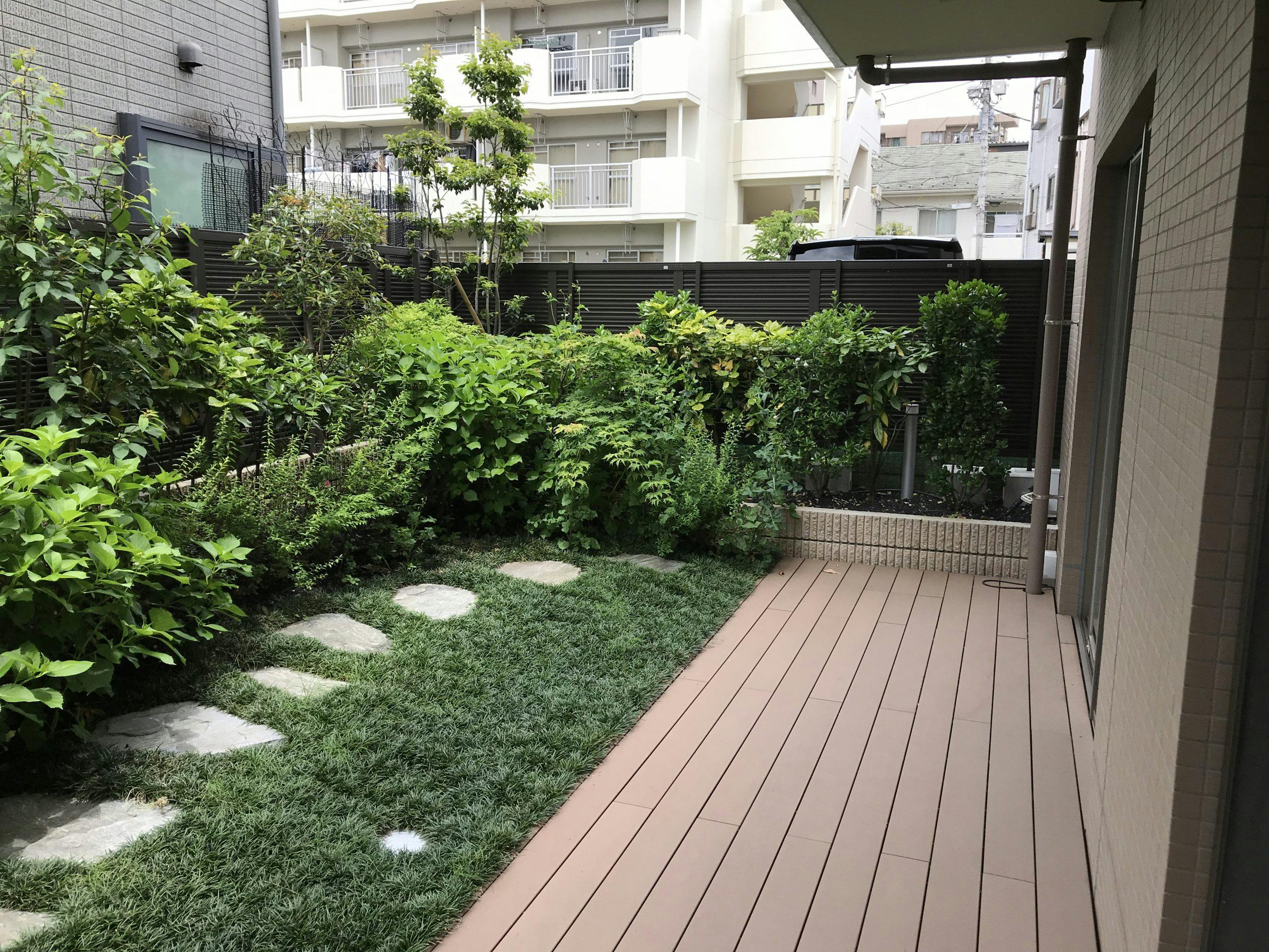 グランドマスト墨田文花 庭園